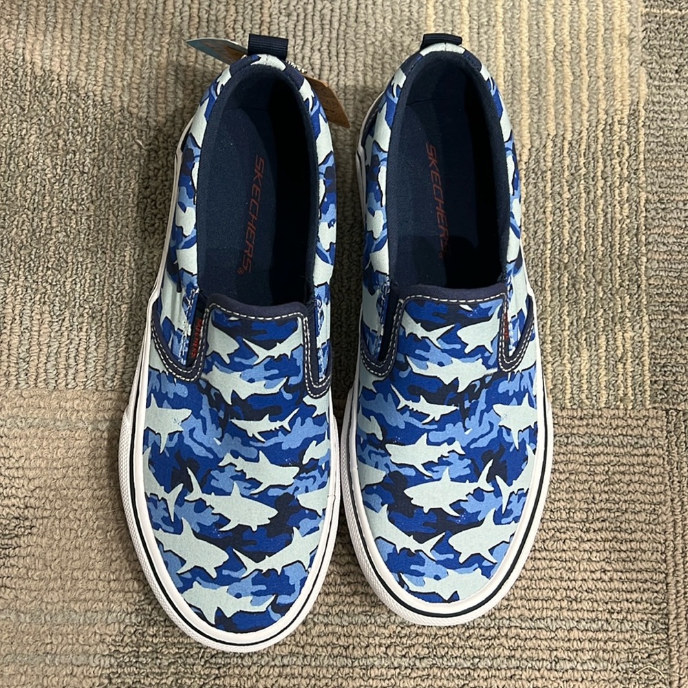Boys slip on Shark Skechers. NWOT